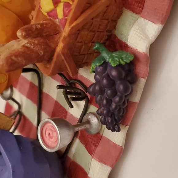 Birds picnic - Picture 5 of 7